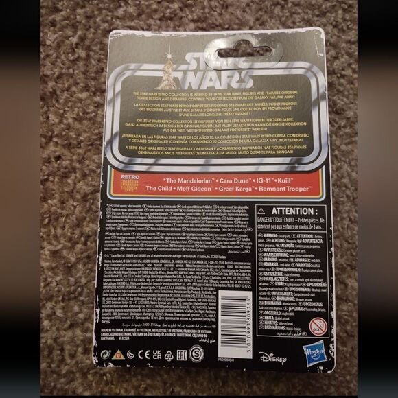 Star Wars Mandalorian Retro Moff Gideon Action Figure, BRAND NEW SEALED - Picture 2 of 2